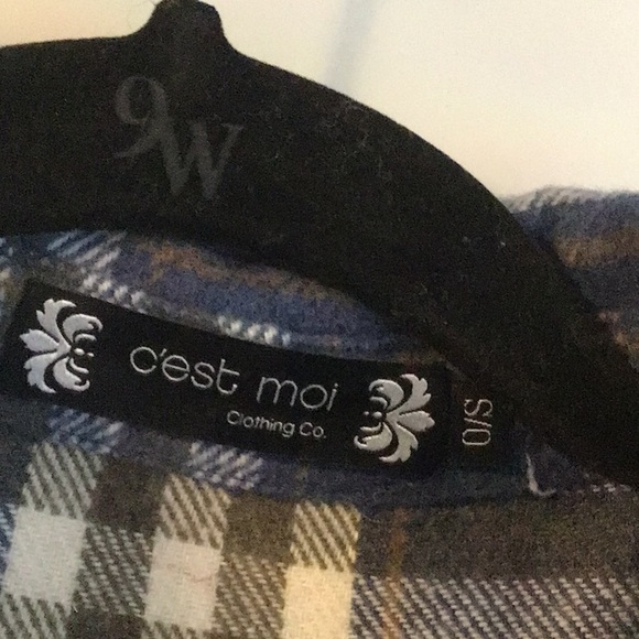 Soft plaid c’est moi shacket - Picture 2 of 2